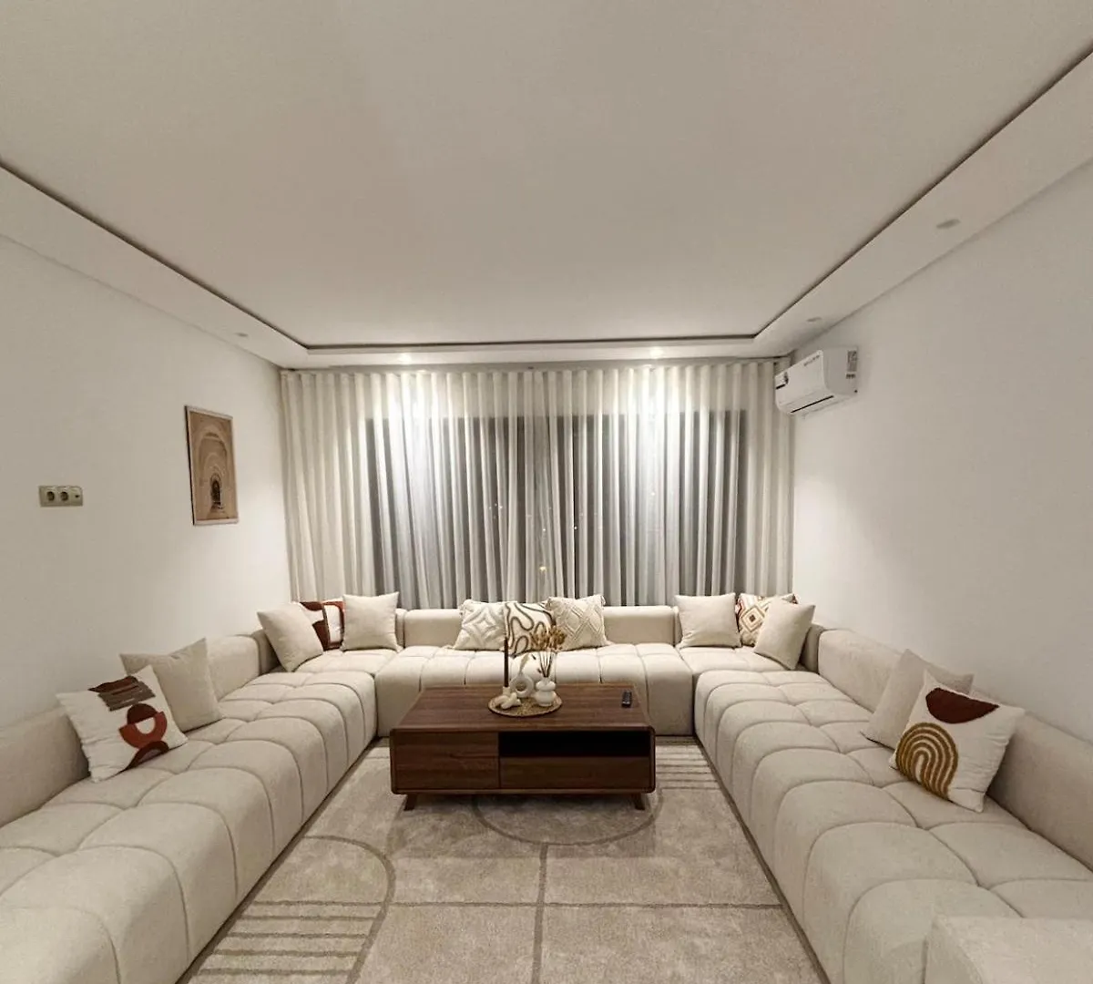 Beautiful Spacious Apartment In Casablanca